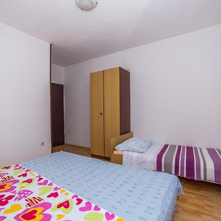 Apartments And Rooms Drpic Splitska Εξωτερικό φωτογραφία
