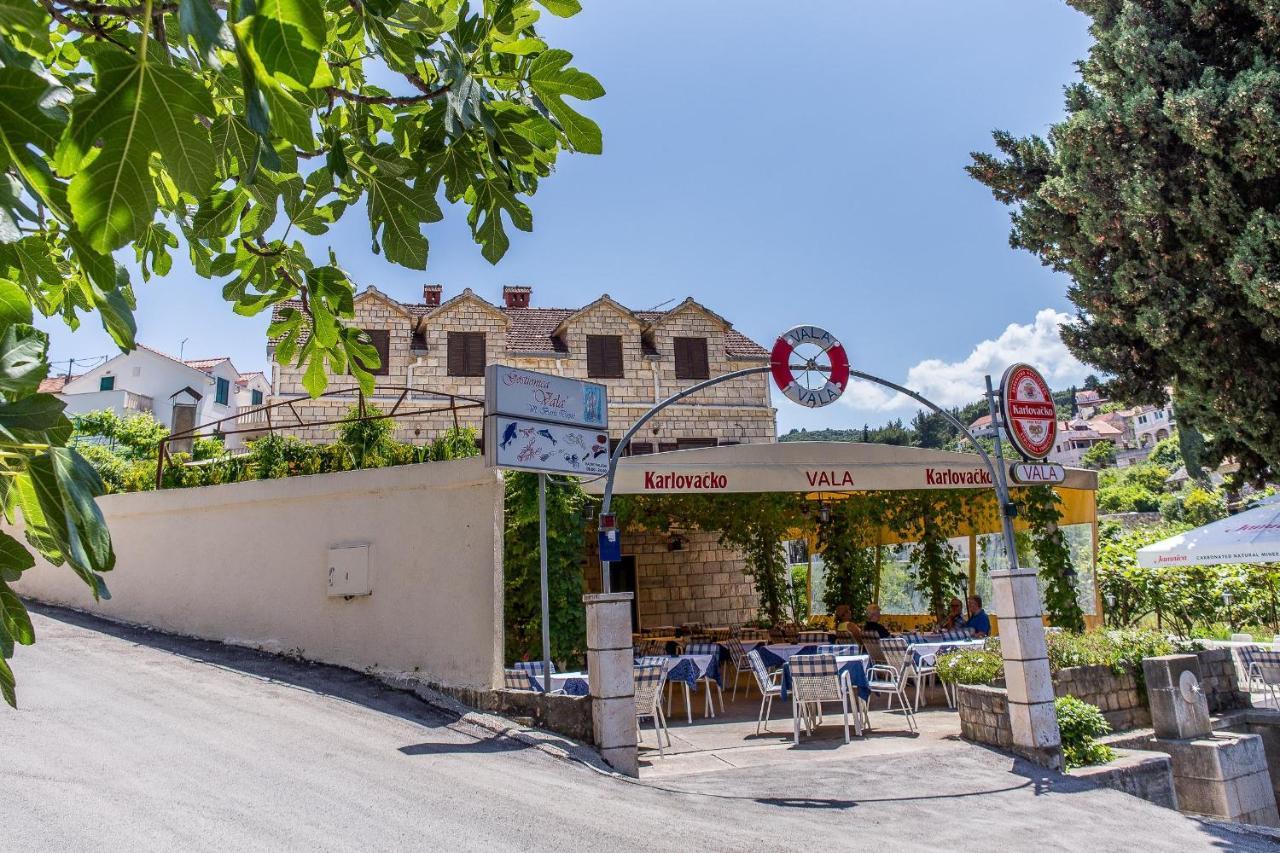 Apartments And Rooms Drpic Splitska Εξωτερικό φωτογραφία
