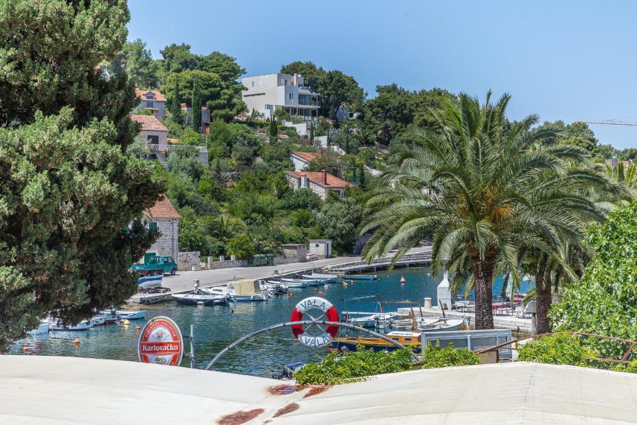 Apartments And Rooms Drpic Splitska Εξωτερικό φωτογραφία